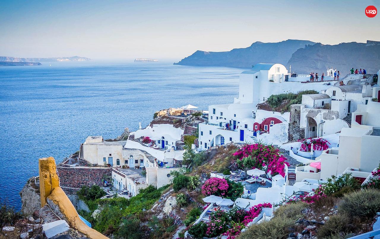 Greek Islands & Ancient Wonders – 8 Days in Greece Tour Package